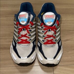 Reebok Hatana Sneakers with Red Laces Size 6.5 #REEBOK
